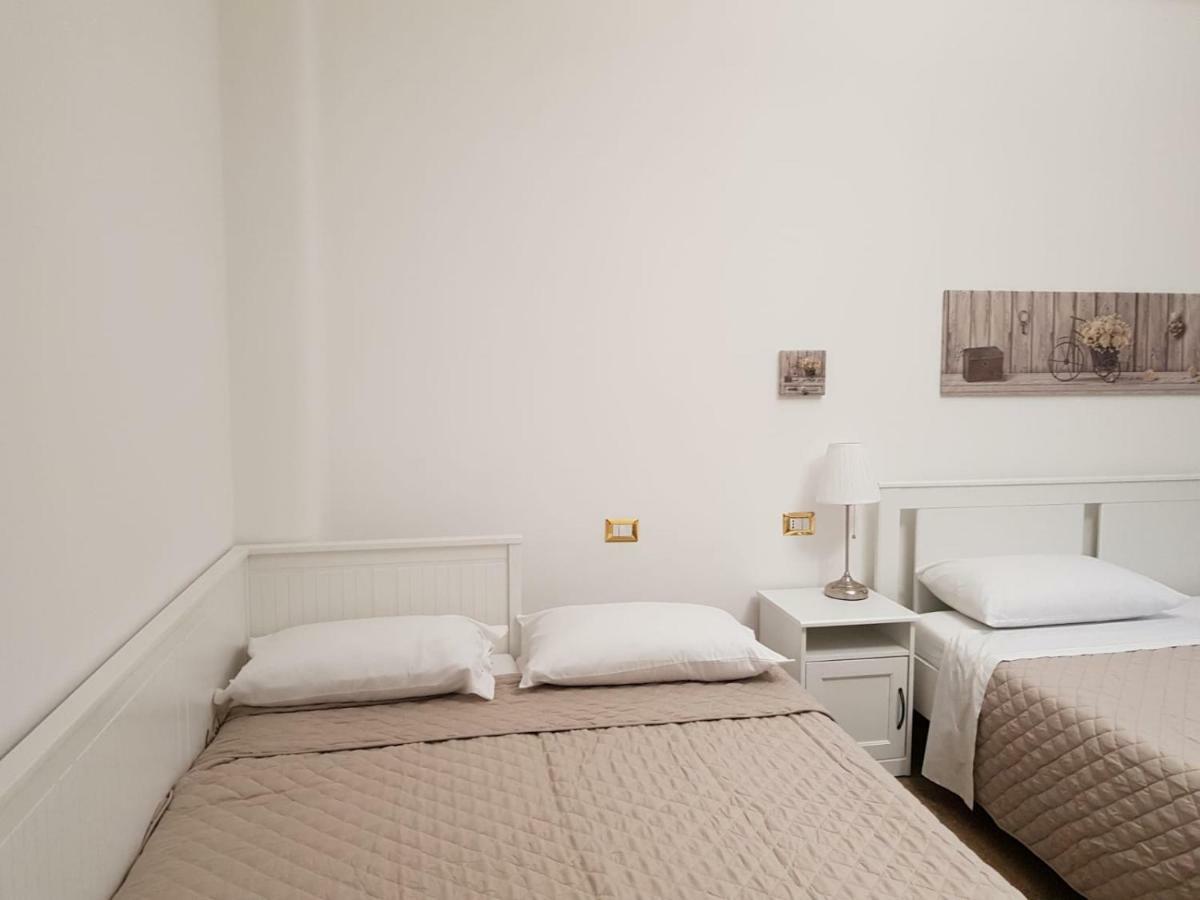 Interno Dieci 罗马 外观 照片